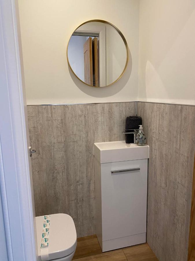 The Nook Holiday Cottage Авимор Экстерьер фото