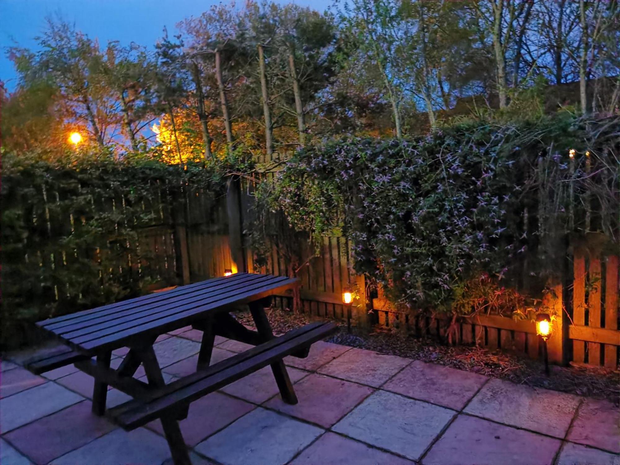 The Nook Holiday Cottage Авимор Номер фото